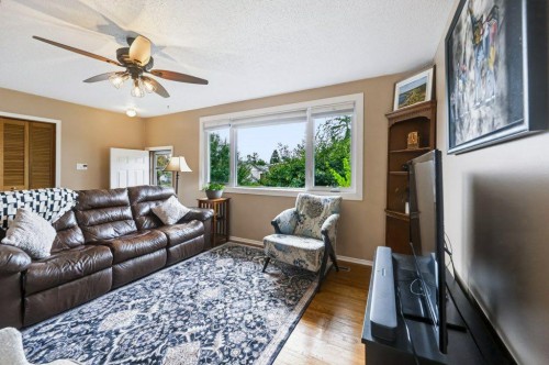 1012 Raynard Crescent Se, Calgary, AB 