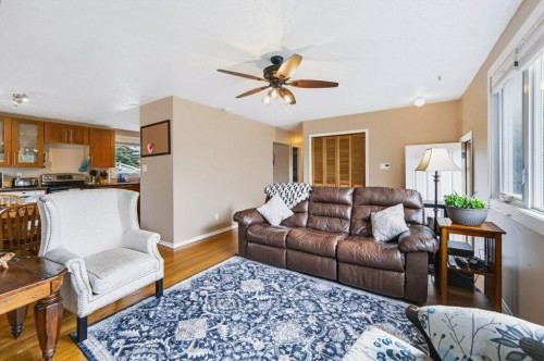 1012 Raynard Crescent Se, Calgary, AB 