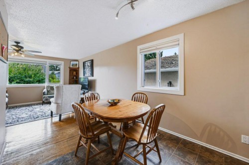 1012 Raynard Crescent Se, Calgary, AB 