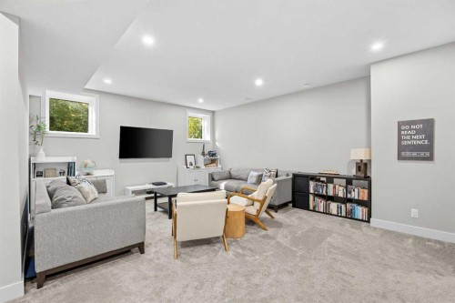 45 Rockford Road Nw, Calgary, AB 