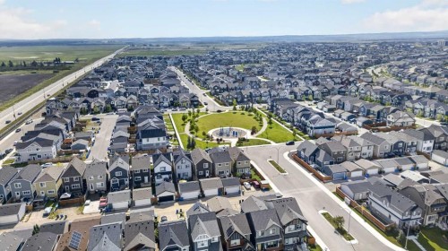 244 Masters Row Se, Calgary, AB 