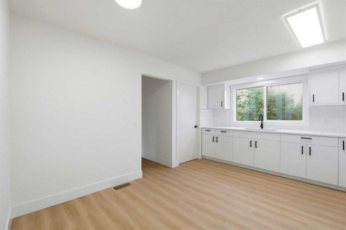 724 55 Street Se, Calgary, AB 