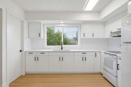 724 55 Street Se, Calgary, AB 