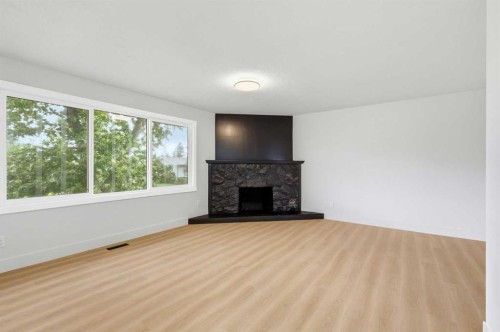 724 55 Street Se, Calgary, AB 