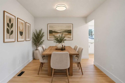 724 55 Street Se, Calgary, AB 