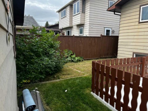 1003 Berkley Drive Nw, Calgary, AB 