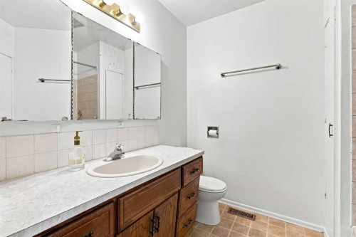 529 28 Avenue Nw, Calgary, AB 