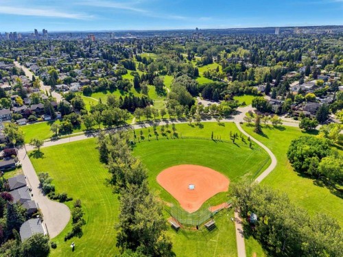 529 28 Avenue Nw, Calgary, AB 