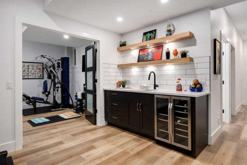 4811 Montana Drive Nw, Calgary, AB 