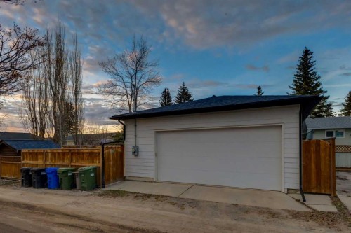 4811 Montana Drive Nw, Calgary, AB 