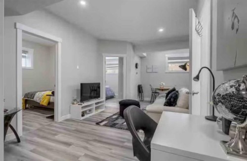 131 Sherview Grove Nw, Calgary, AB 