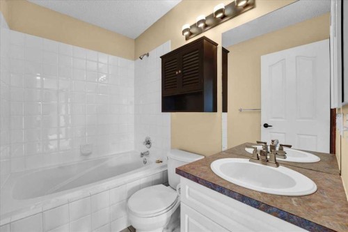 6 Hidden Valley Gardens Nw, Calgary, AB 