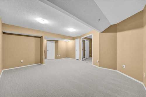 6 Hidden Valley Gardens Nw, Calgary, AB 