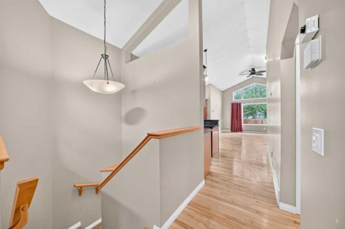 14 Brightondale Park Se, Calgary, AB 
