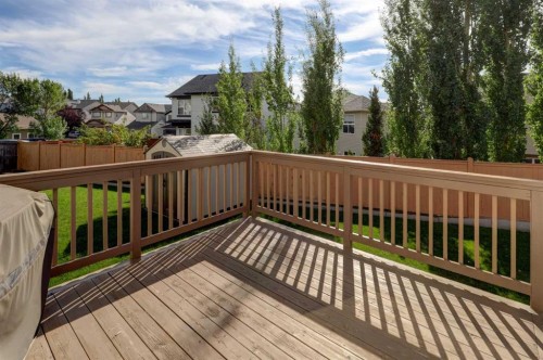 27 Rockyspring Gate Nw, Calgary, AB 