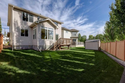 27 Rockyspring Gate Nw, Calgary, AB 
