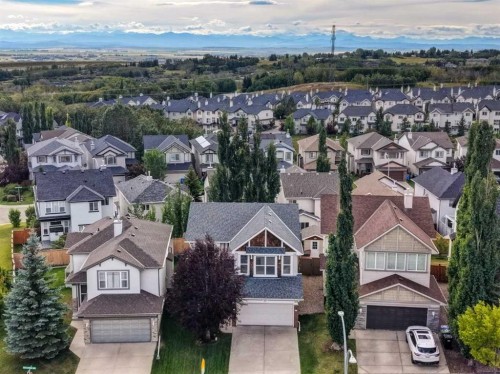 27 Rockyspring Gate Nw, Calgary, AB 