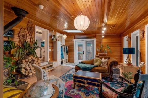 155 Brookgreen Drive Sw, Calgary, AB 