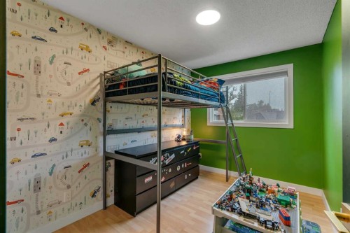 155 Brookgreen Drive Sw, Calgary, AB 