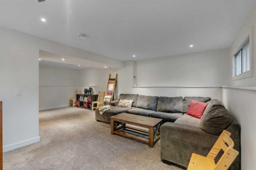 155 Brookgreen Drive Sw, Calgary, AB 