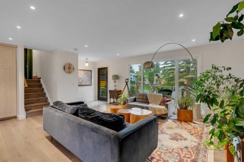 155 Brookgreen Drive Sw, Calgary, AB 