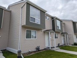19-5425 Pensacola Crescent SECalgary, AB T2A 2G7