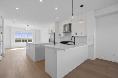 82 Rangeview Path Se, Calgary, AB 