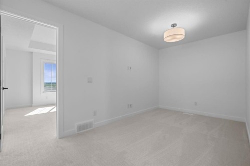 82 Rangeview Path Se, Calgary, AB 