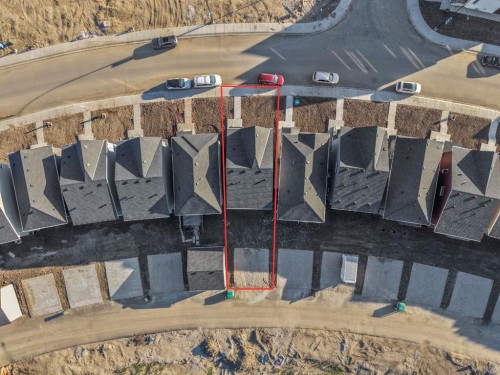 82 Rangeview Path Se, Calgary, AB 