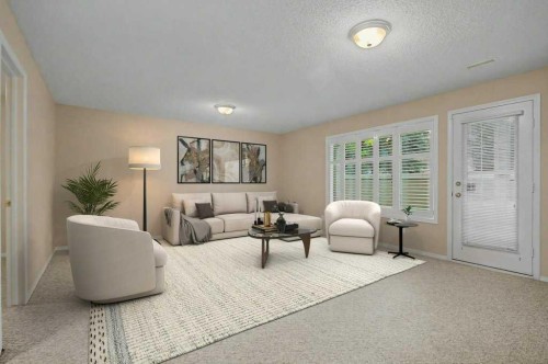 26 Mt Mckenzie Villas Se, Calgary, AB 