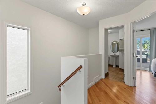 1707 23 Avenue Sw, Calgary, AB 