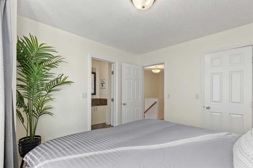 1707 23 Avenue Sw, Calgary, AB 