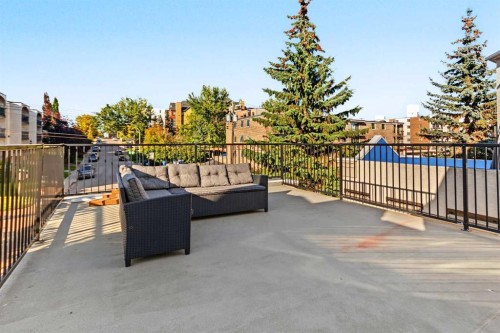 1707 23 Avenue Sw, Calgary, AB 
