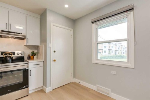 1051 8 Avenue Ne, Calgary, AB 