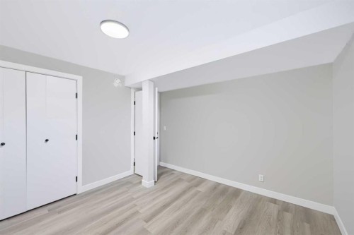 139 Falsby Road Ne, Calgary, AB 