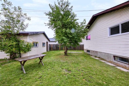 139 Falsby Road Ne, Calgary, AB 