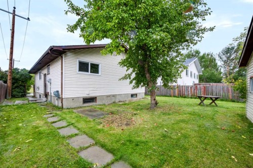 139 Falsby Road Ne, Calgary, AB 