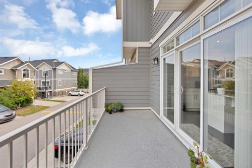 563 Evanston Manor Nw, Calgary, AB 