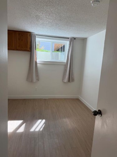 471 78 Avenue Ne, Calgary, AB 
