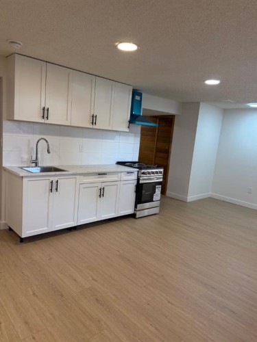 471 78 Avenue Ne, Calgary, AB 