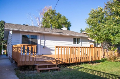 471 78 Avenue Ne, Calgary, AB 