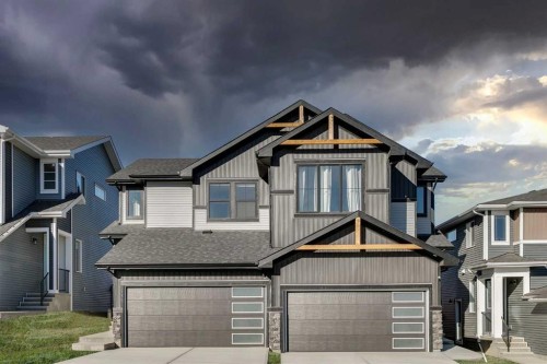 35 Waterford Mews, Chestermere, AB 
