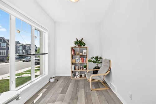 76 Magnolia Grove Se, Calgary, AB 