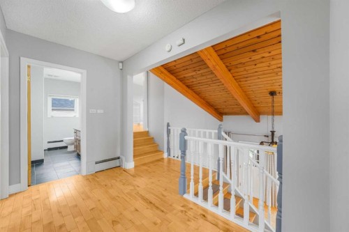 2404 Sovereign Crescent Sw, Calgary, AB 