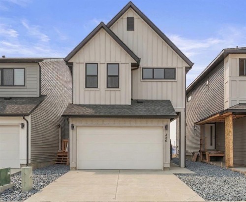 320 Copperhead Way Se, Calgary, AB 