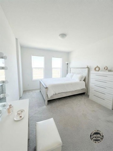 320 Copperhead Way Se, Calgary, AB 