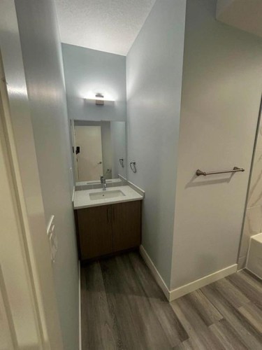 320 Copperhead Way Se, Calgary, AB 