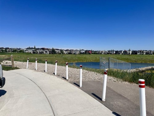 320 Copperhead Way Se, Calgary, AB 
