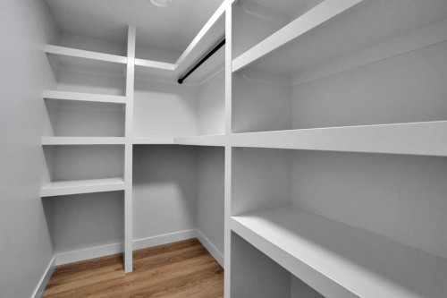 100 Fairview Drive Se, Calgary, AB 