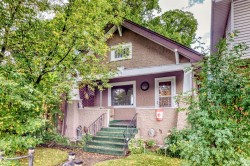 466 22 Avenue NWCalgary, AB T2M 1N3